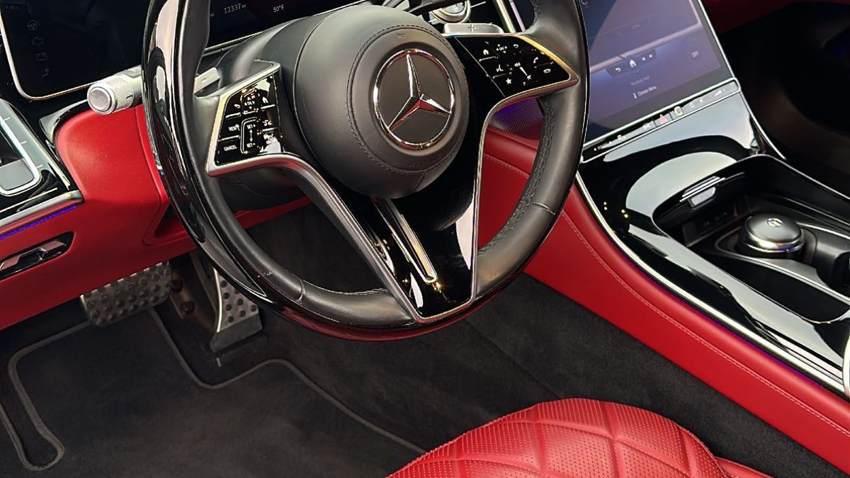 Mercedes S-Class interior detailing